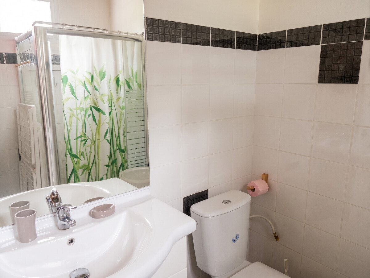 Bungalow 42 m² avec terrasse et jardin clôturé à Sainte-Anne - Photo 15
