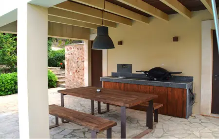 Maison Salvete avec piscine et vue panoramique : photo 7