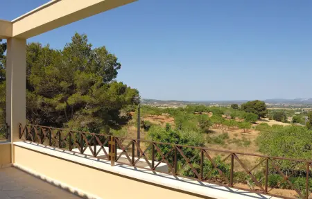Maison Salvete avec piscine et vue panoramique : photo 8