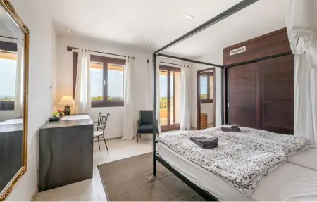 Maison Salvete avec piscine et vue panoramique : photo 20