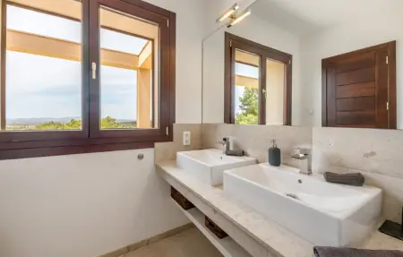 Maison Salvete avec piscine et vue panoramique : photo 27