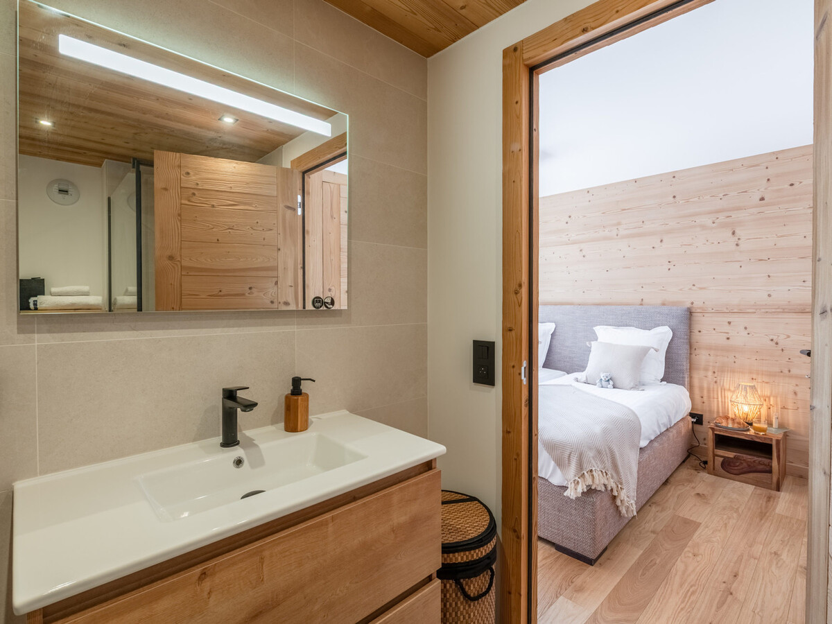 Appartement 3 étoiles, 115m², 3 chambres en suite à Argentière - Photo 13