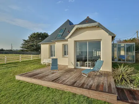 Maison front de mer avec accès direct plage à Quinéville : photo 2