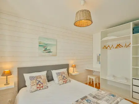 Maison front de mer avec accès direct plage à Quinéville : photo 13