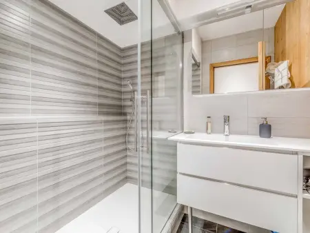 2 pièces 45 m² proche des pistes à Tignes le Lac : photo 9