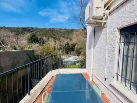 Appartement F4 à Reynes, accès rivière et climatisation : photo 7