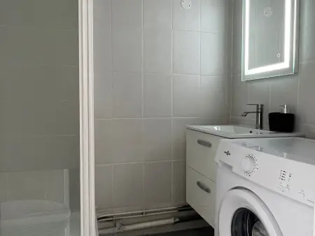 Studio 24 m² balcon vue cathédrale à Narbonne : photo 6