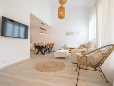 Location appartement à Pineda de Mar, Appartement moderne à Pineda de Mar pour 6 personnes, proche mer, avec terrasse et lave-vaisselle