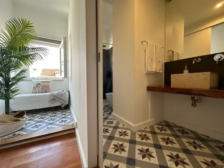 The Canary – Apt 75m² Baixa avec vue Tage et château : photo 15