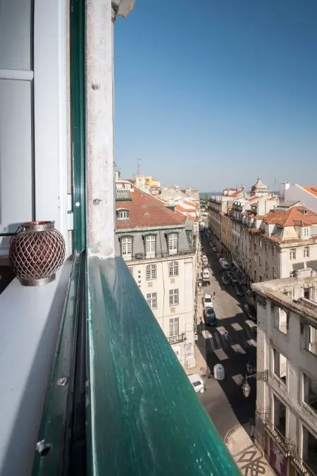 The Canary – Apt 75m² Baixa avec vue Tage et château : photo 19