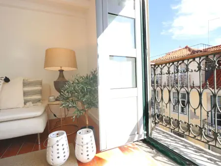 Appartement avec balcon au cœur historique de Lisbonne : photo 2