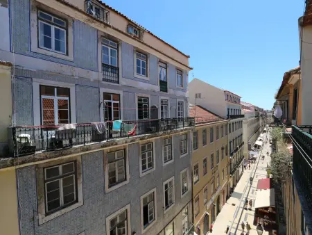 Appartement avec balcon au cœur historique de Lisbonne : photo 7