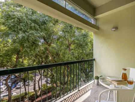 Appartement avec balcon au cœur de la Zona Velha : photo 1