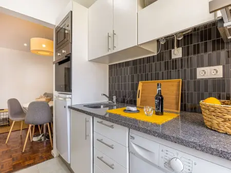Appartement avec balcon au cœur de la Zona Velha : photo 4