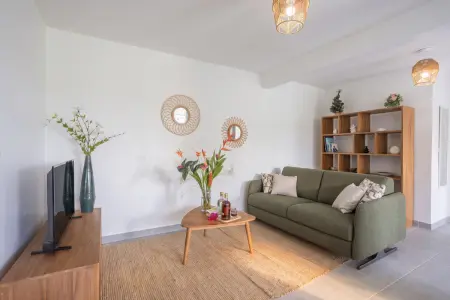 Location maison à Le Carbet, Bas de villa chaleureuse avec piscine privée