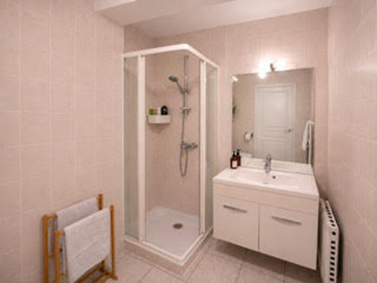 Appartement 35 m² vue lac, balcon - 2 pers. - Photo 8