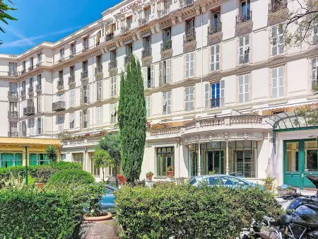 Studio Le Louvre – Menton, 500 m de la plage : photo 17