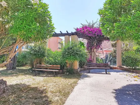 Studio Le Louvre – Menton, 500 m de la plage : photo 18