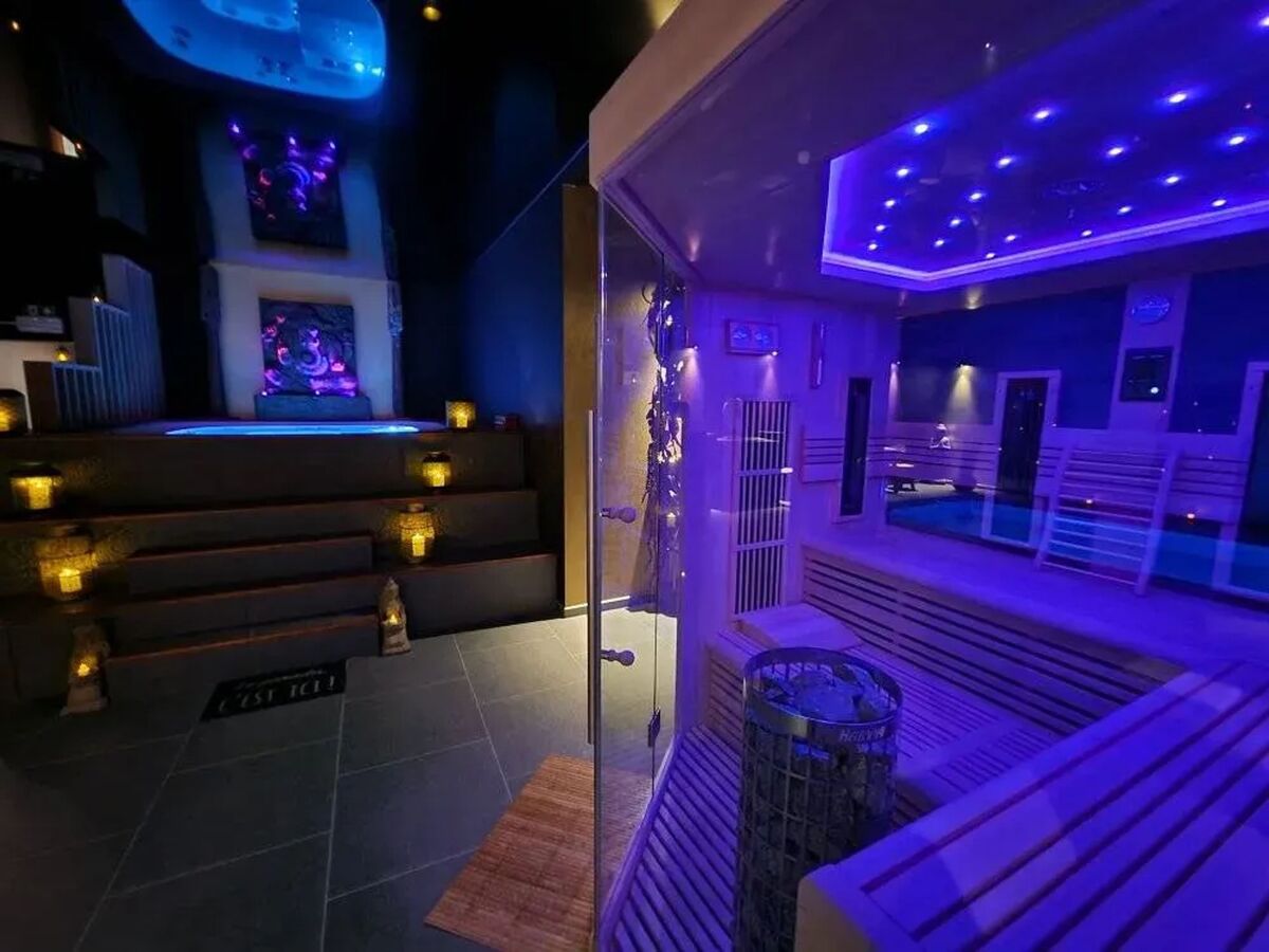 Villa Piscine Privée & Spa à Hamois - Photo 5