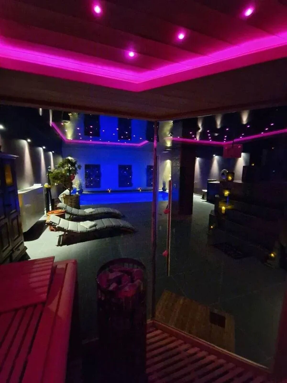Villa Piscine Privée & Spa à Hamois - Photo 10
