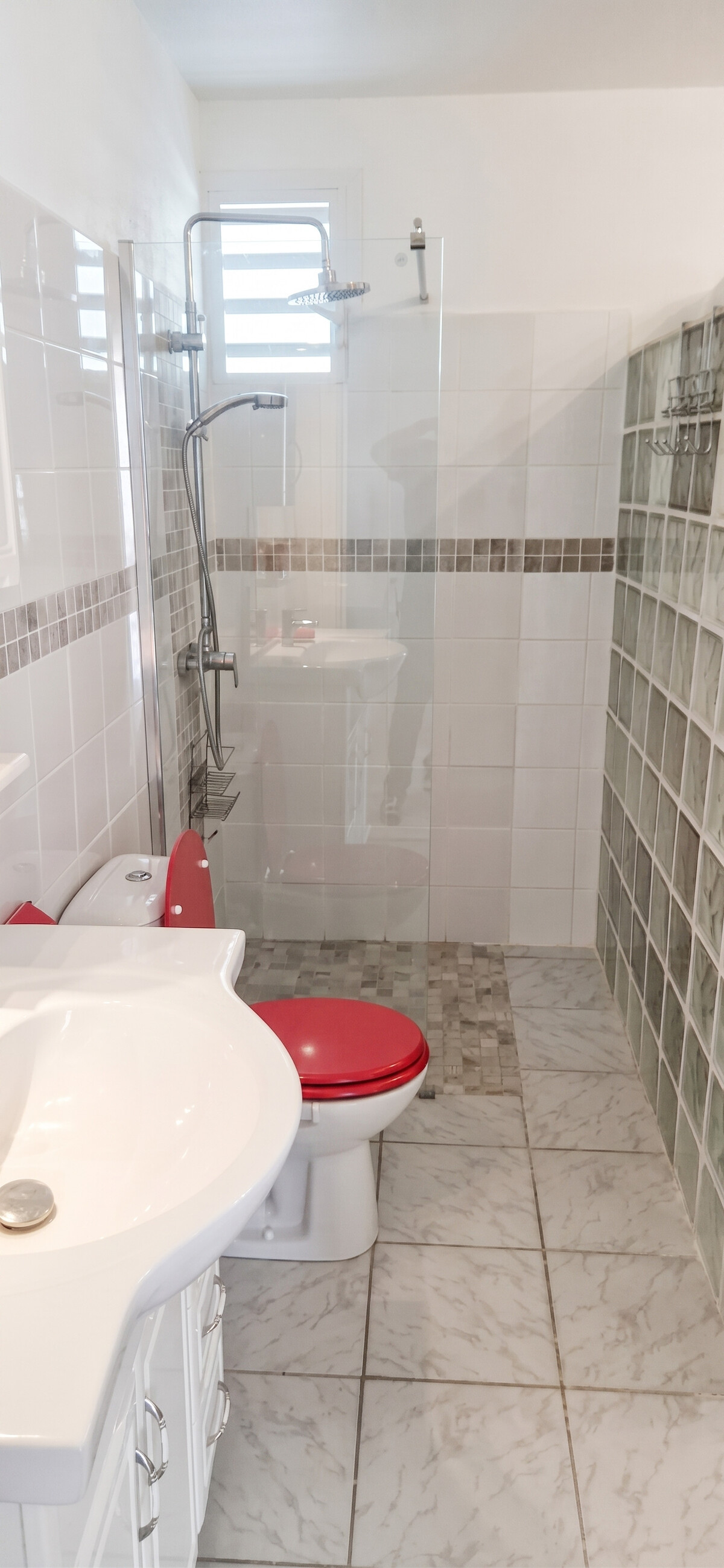 Appartement cosy avec terrasse et piscine partagée à Deshaies - Photo 8