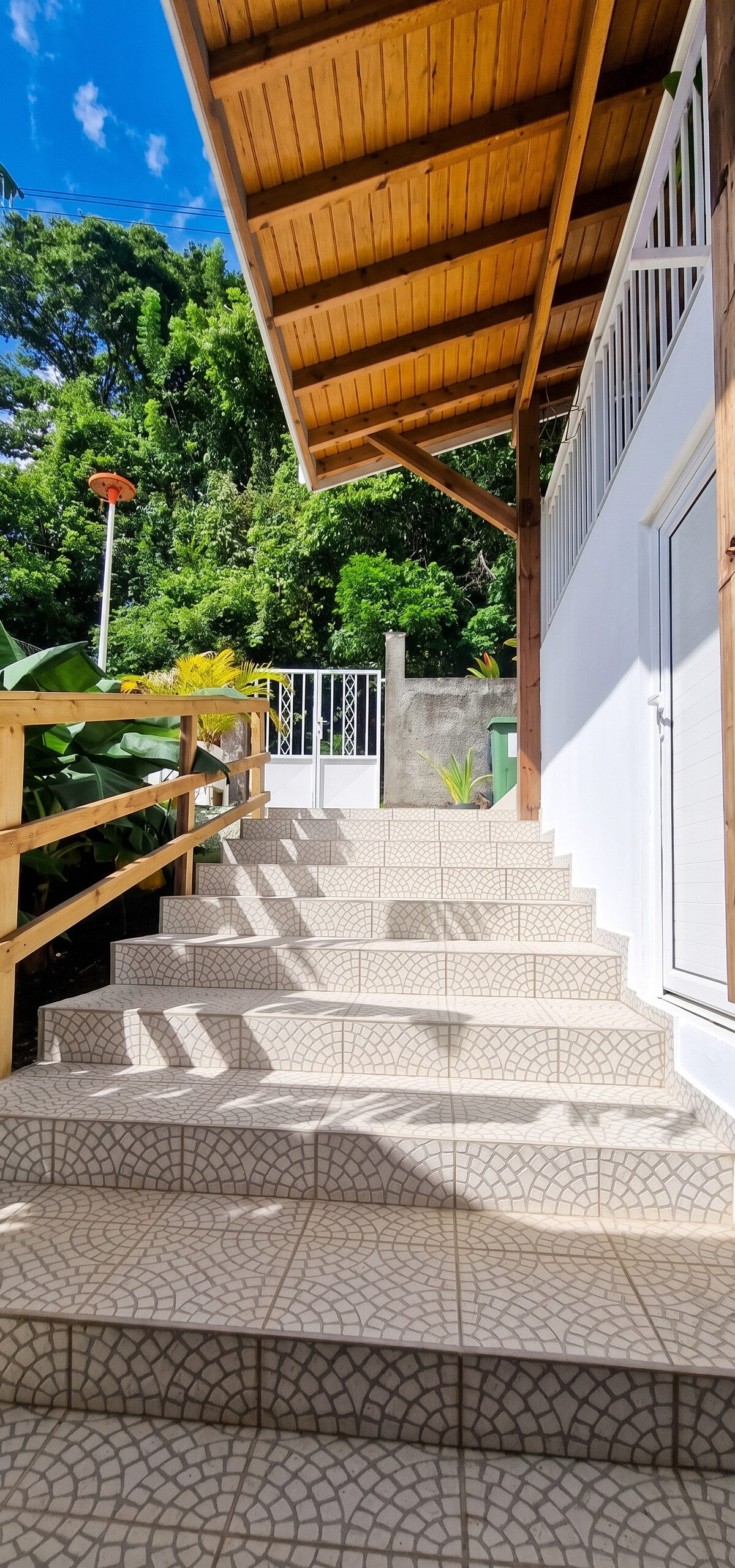 Appartement cosy avec terrasse et piscine partagée à Deshaies - Photo 11