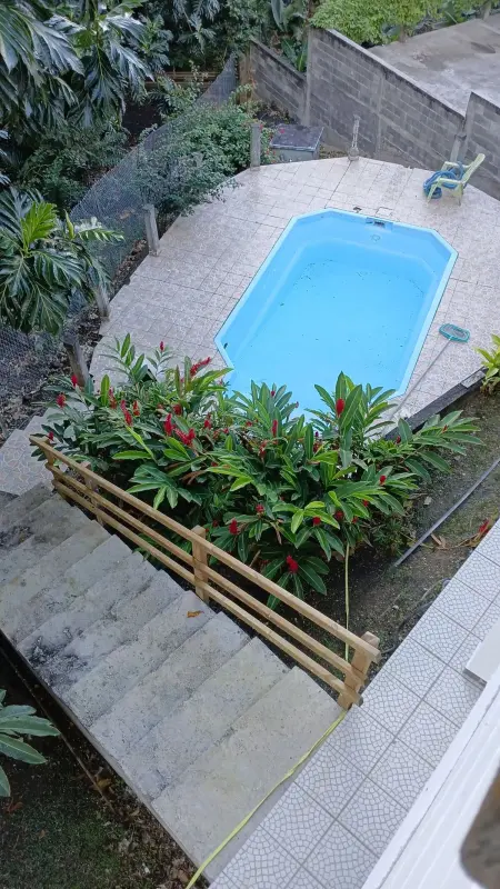 Location appartement à Deshaies, Appartement cosy avec piscine à Deshaies, 40 m²