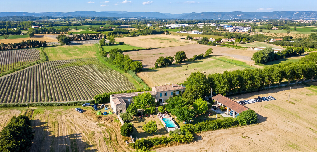 Maison 180 m² Valréas : 12 personnes, piscine, barbecue - Photo 3