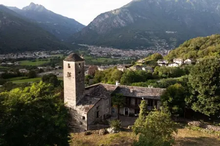 Location maison à Prata Camportaccio, Campanile Nero - Adieu