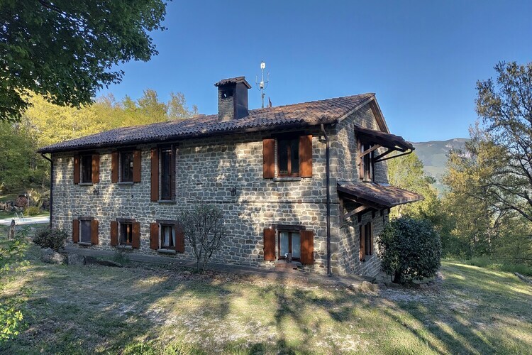 Chalet nel Bosco, Villa de vacances exclusive avec piscine privée entre les Marches et l'Ombrie - Photo 6