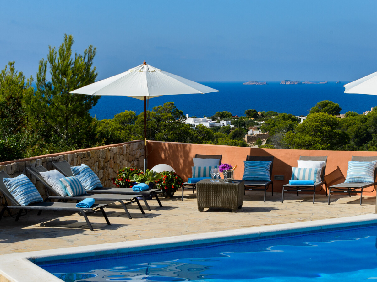 Villa ibizienne Cala Vadella, piscine et vue mer - Photo 9