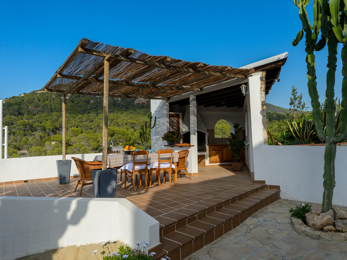 Villa ibizienne Cala Vadella, piscine et vue mer - Photo 14