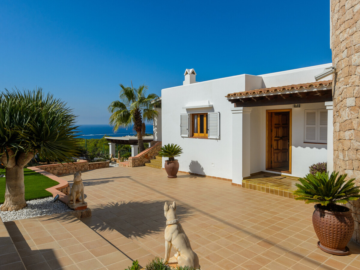 Villa ibizienne Cala Vadella, piscine et vue mer - Photo 20