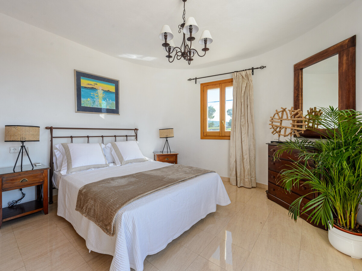 Villa ibizienne Cala Vadella, piscine et vue mer - Photo 32