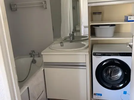 Studio 32 m² vue mer, loggia, climatisé - Hyères : photo 8