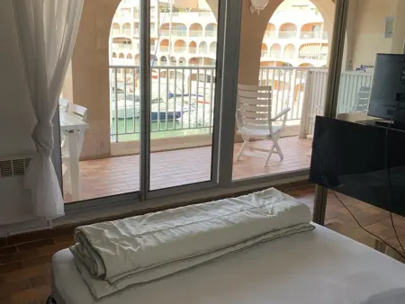 Studio 32 m² vue mer, loggia, climatisé - Hyères : photo 9