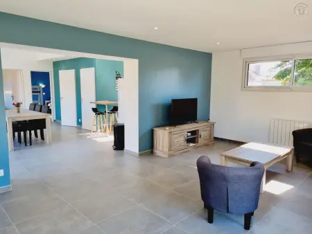 Gîte de plain-pied 80m² avec jardin clos à Coutiches : photo 2