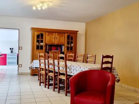 Gîte 7 pers. au cœur d'Alaincourt avec terrasse : photo 9