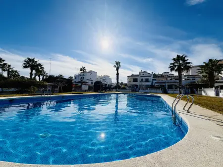 Appartement Boheme 4 pers., terrasse et piscine à Orihuela Costa : photo 1