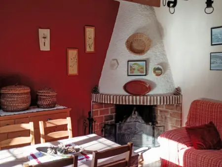 Maison traditionnelle Los Romanes, vue sur le réservoir : photo 2