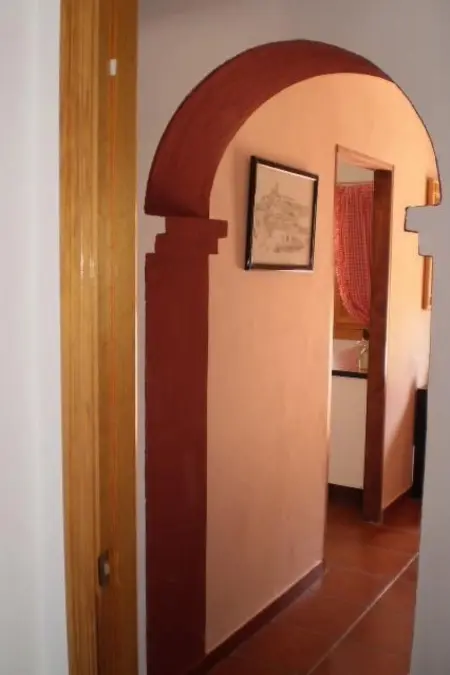 Maison traditionnelle Los Romanes, vue sur le réservoir : photo 26