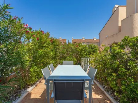 Studio 33 m² Les Marines du Levant, 100 m plage : photo 8