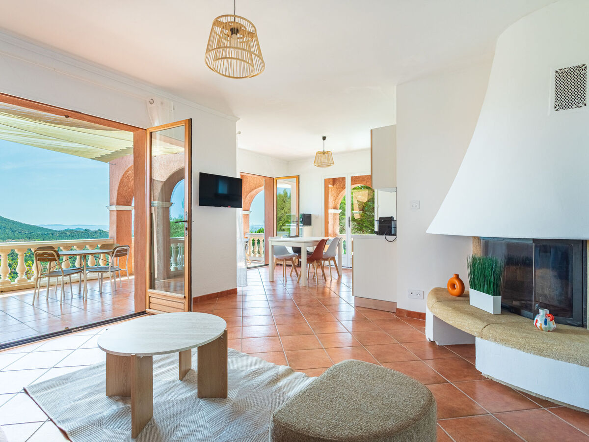 Apt Les Terrasses de Valcros, terrasse & vue mer - Photo 5