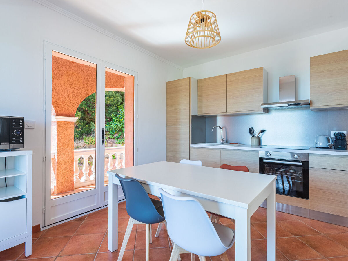 Apt Les Terrasses de Valcros, terrasse & vue mer - Photo 16