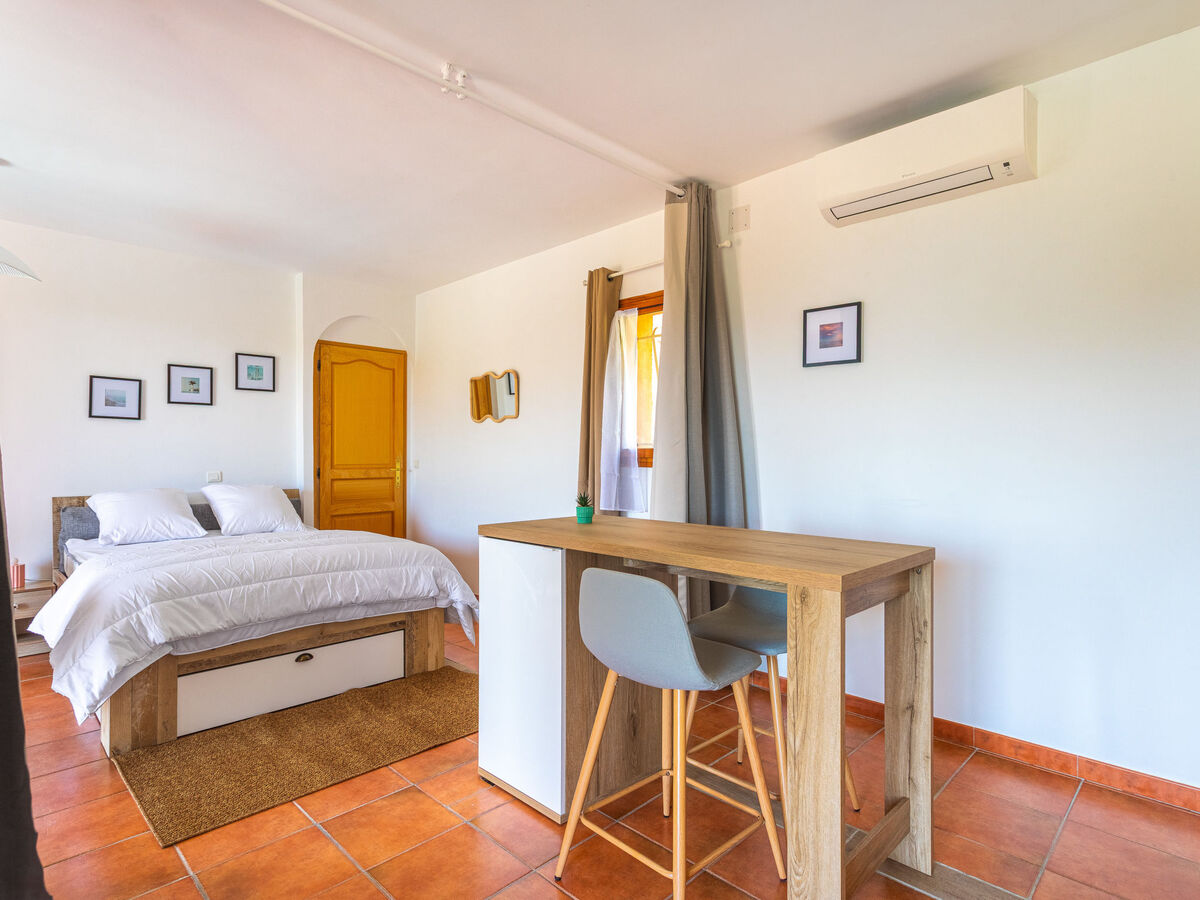 Studio Les Terrasses de Valcros, terrasse vue mer - Photo 13