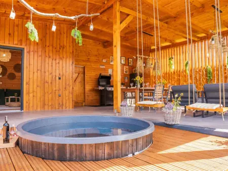 Maison Dobra Vila – 80 m de rivière privée à Zadobarje : photo 23