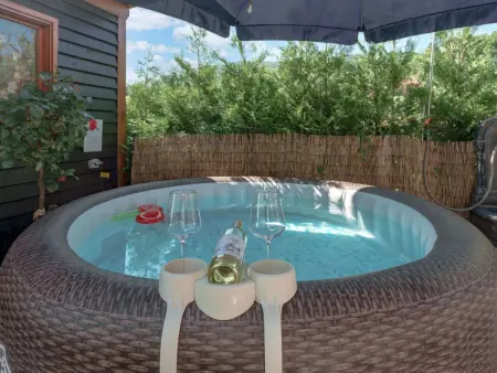 Rukova Hiža, maison nature avec piscine à Donja Stubica : photo 8