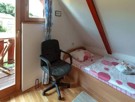 Rukova Hiža, maison nature avec piscine à Donja Stubica : photo 23