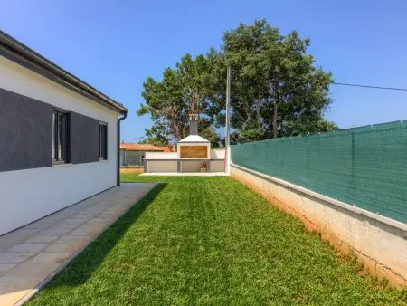 Villa Serenity, maison 3 chambres avec piscine près de Pula : photo 18