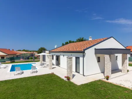 Villa Serenity, maison 3 chambres avec piscine près de Pula : photo 19